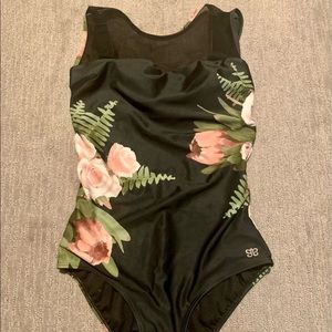 Albion - The Maria One Piece! Size small in excellent condition - only worn 4x!